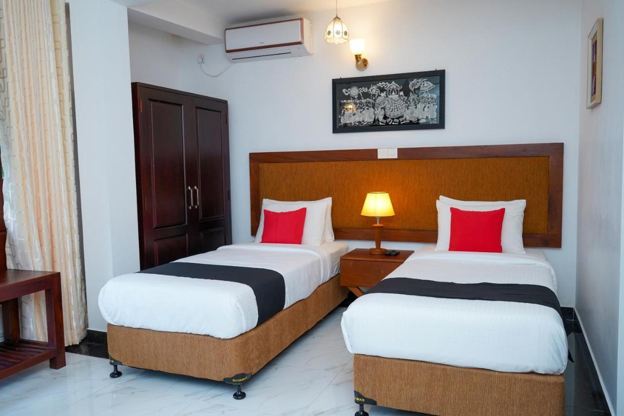The Grand Hanthana Kandy Exterior photo