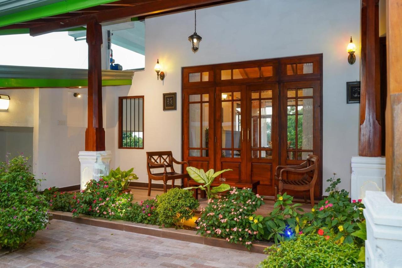 The Grand Hanthana Kandy Exterior photo